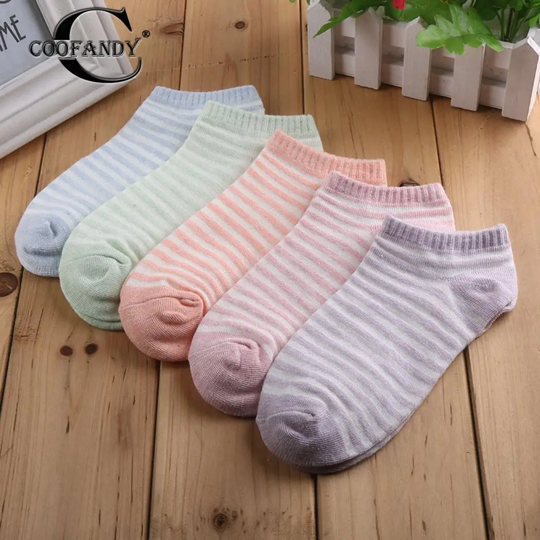 

Women Casual Breathable Stretchy Athletic Short Socks