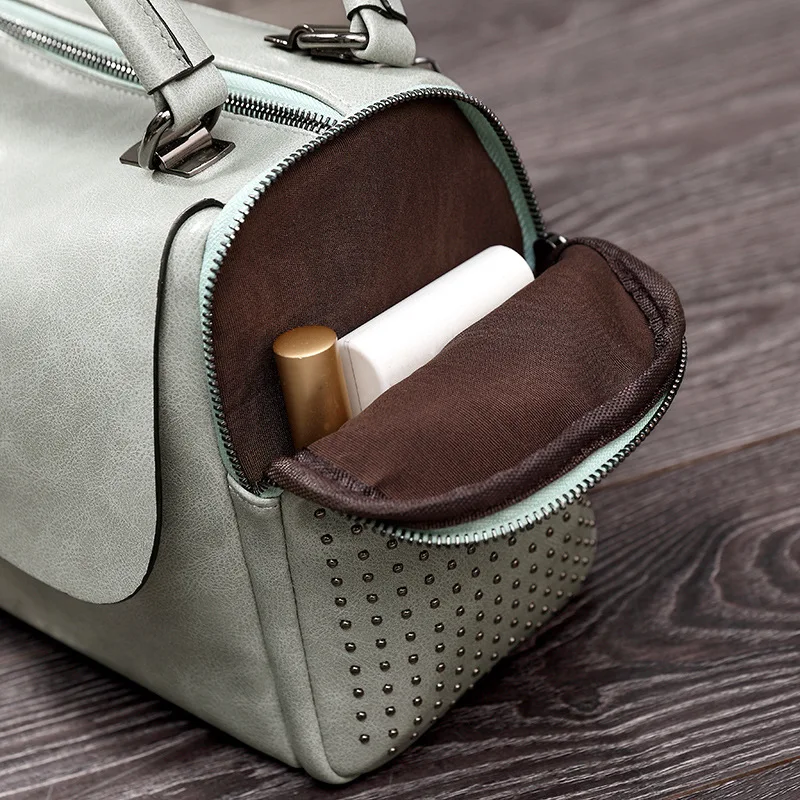 LUYO Vintage Boston remache cuero genuino Bolsos de lujo Bolsos de mensajero de Mujer bolso de hombro de diseñador Mujer bolso de mano LUYO Vintage Boston remache cuero genuino Bolsos de lujo Bolsos de mensajero de Mujer bolso de hombro de diseñador Mujer bolso de mano