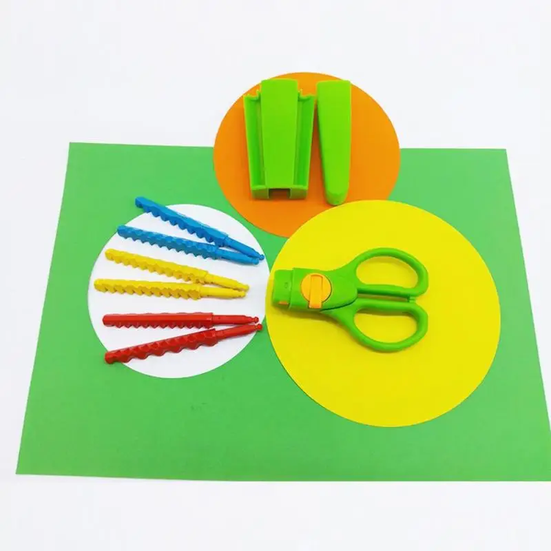 

Safety Children Scissors DIY Scrapbooking Photo Album Plastic Multiple Shapes Scissors for Paper Lace Diary Decoration