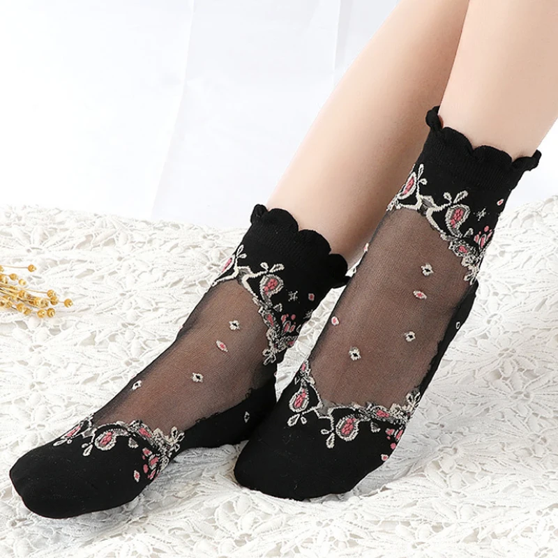 Распродажа, прозрачные носки с цветочной вышивкой, ультратонкие женские повседневные короткие тонкие летние шелковые носки в стиле Харадзюку