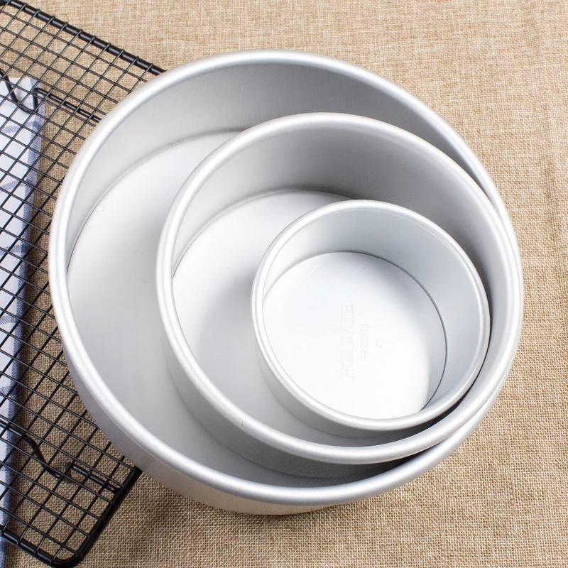 

The shape of aluminium is 2/4/6/8/10 inch round cake