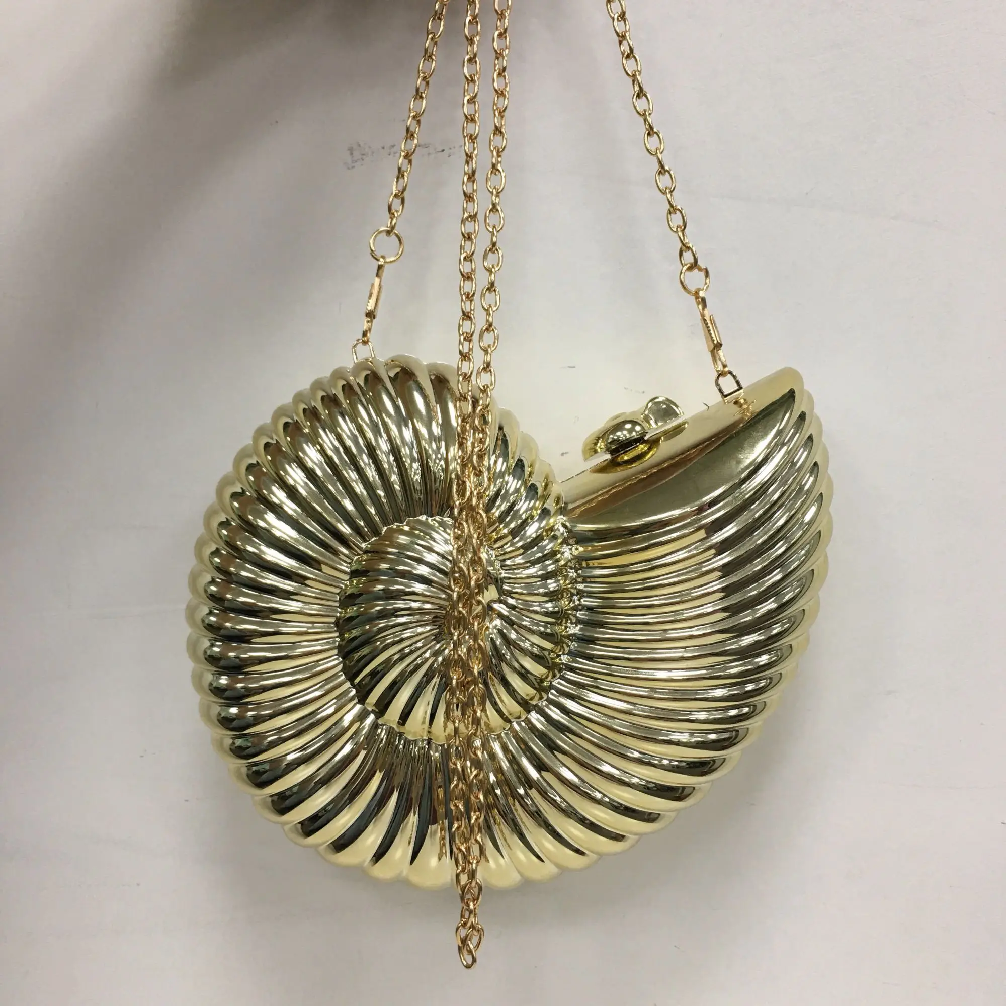 الذهب الشظية حبال قذيفة أكياس حزب الزفاف القواقع Crossbody حقائب للنساء محارة محفظة زين سبائك صغيرة لطيف سلسلة براثن 2019