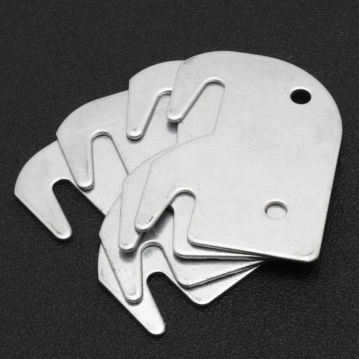 

4Pcs Iron Universal Wood Bed Rail Replacement Metal Claw Hook Plates Silver