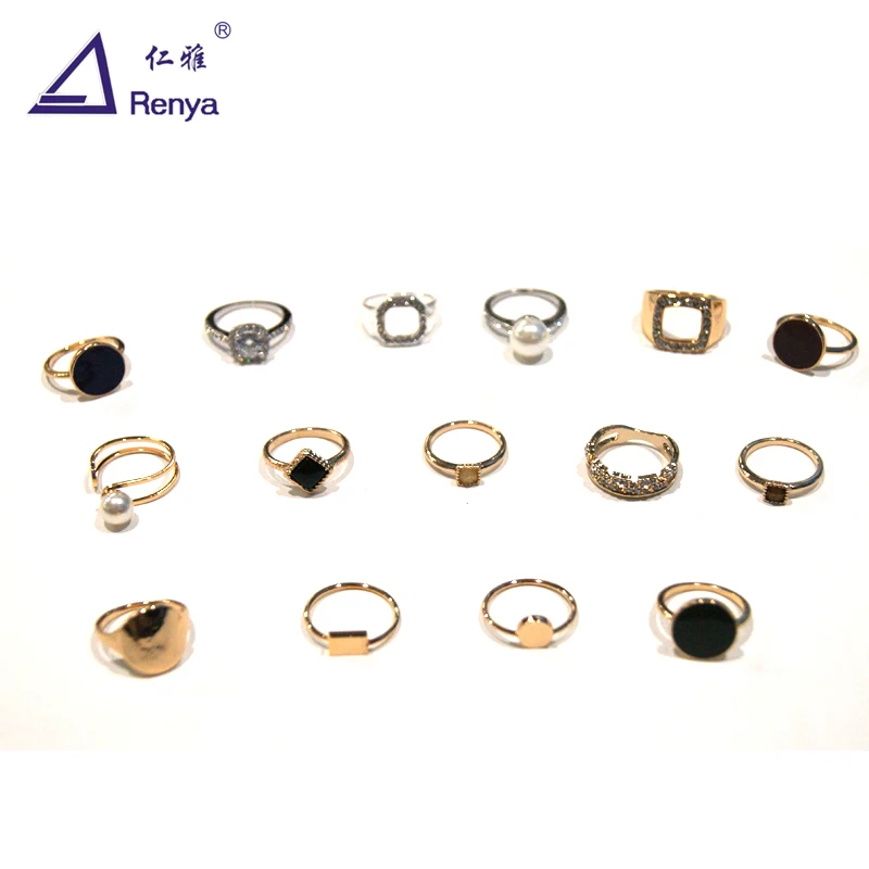 

Renya Trendy Simple Rings For Women Enameled Red Green Thin Pearl Rings Cubic Zircon Wedding Rings Christnmas Gift Jewelry