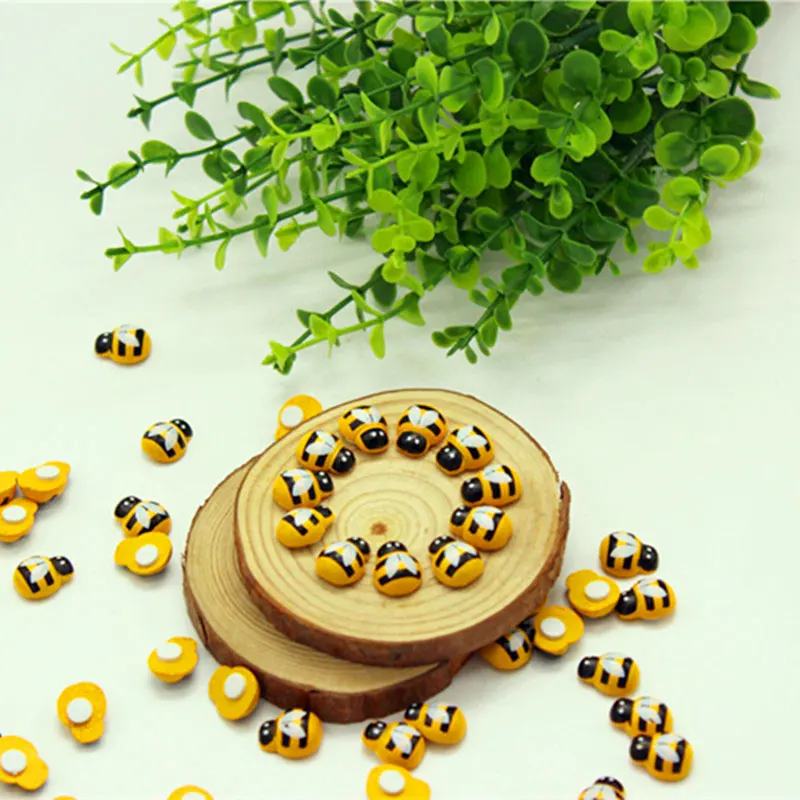 

100pcs/bag Mini Bee Wooden DIY Ladybug Stickers Scrapbooking Easter Decoration Home Wall Decor Birthday Party Decorations DA