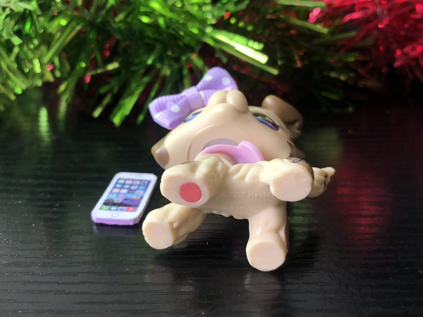 

Rare Pet Shop Collie Dog Puppy #2210 With magnet & 3 Accessories