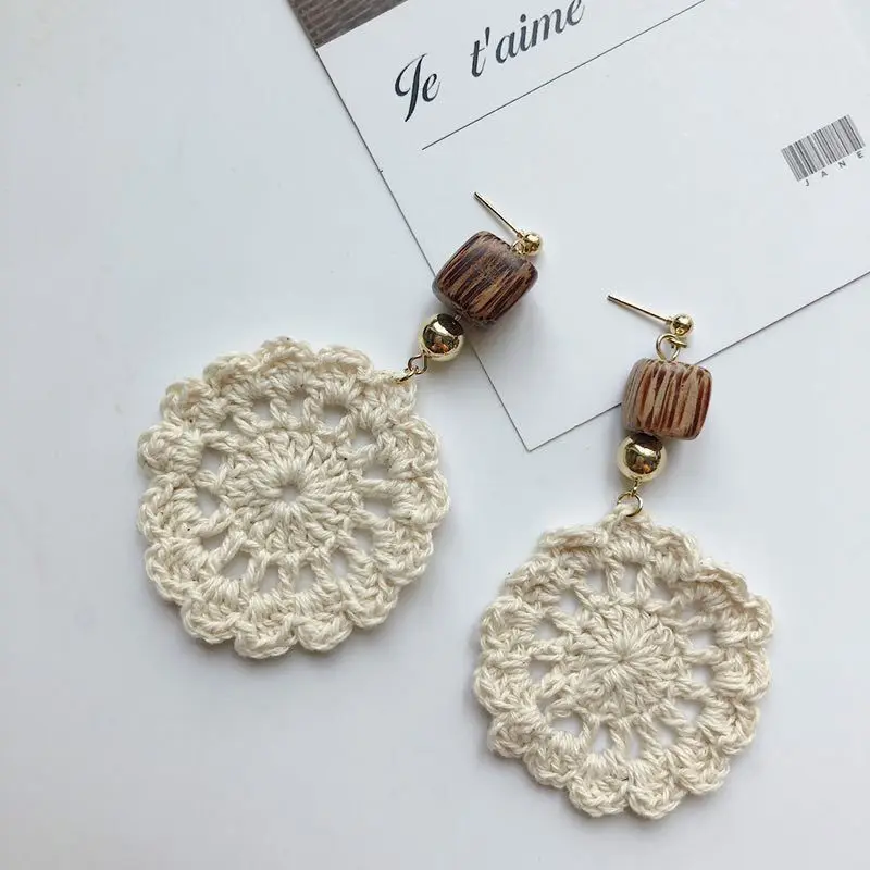 

Women's Fashion Lace Round Wooden Earrings Dreamcatcher Female Long Statement Drop Earrings For Women Brincos Oorbellen Jewelry