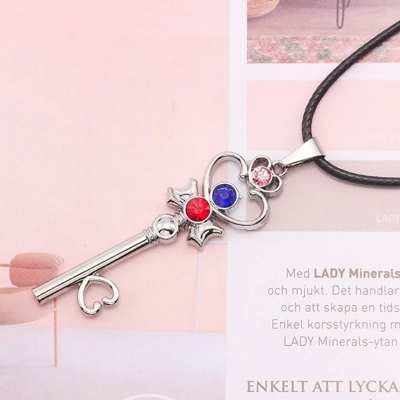 Ожерелье в стиле аниме Sailor Moon модные ювелирные изделия металлические стразы