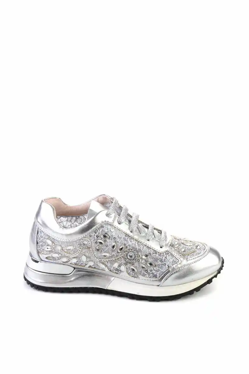 bambi shimmer sneaker in silver