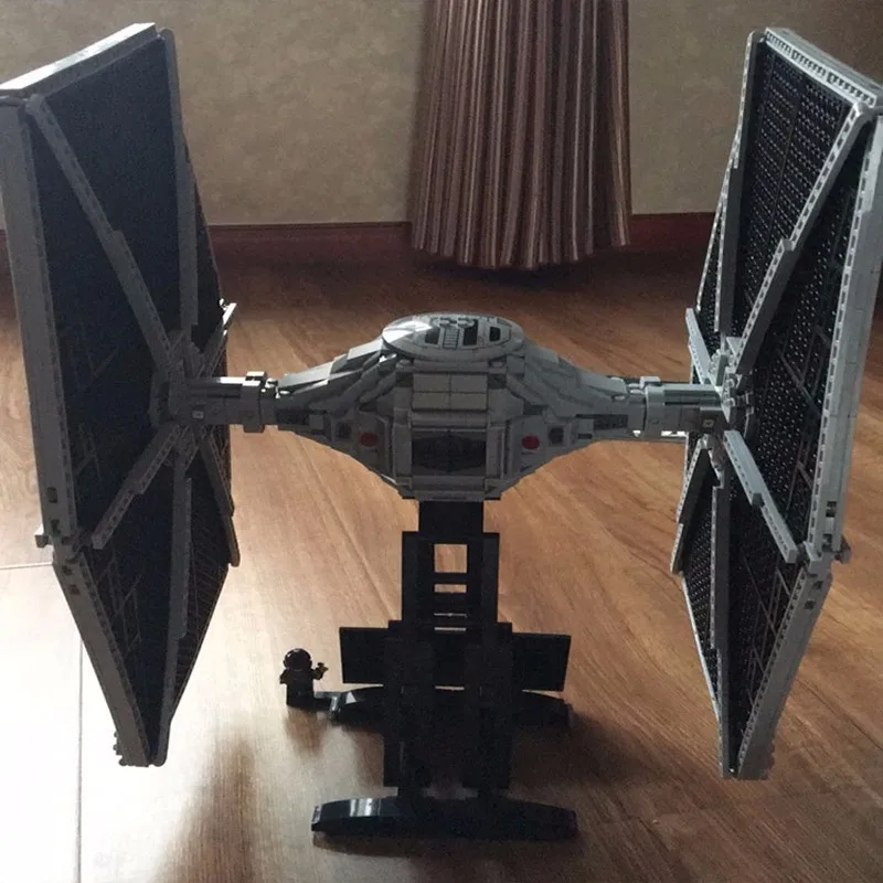 

Lepin 05036 Star War Series Titanium Fighter Assembling Spelling Insert Building Blocks Alpinia Plastic Children Toys 1685pcs