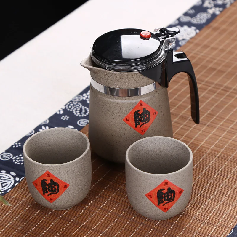 

Pot Of Clay Two Cup Travel Kung Fu Tea Have Fast Off The Cup Teapot Raw Ore Coarse Pottery Tea Set Suit Convenient Purple Sand