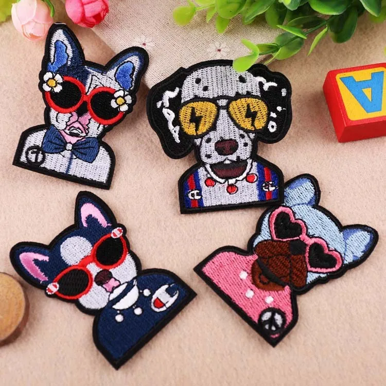 

Personality fashion Bulldog with glasses Patches Eyeball Spotted dog Patches for Clothes Bags DIY Garment Accessories Appliques