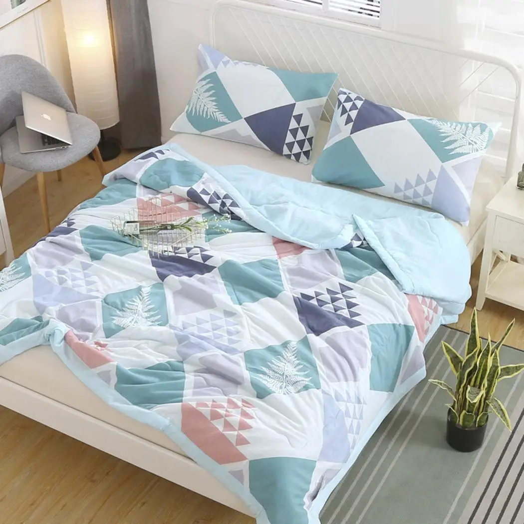 

Soft Comforter Home Summer Quilts Lightweight Machine Washable Bed Quilt Spring, autumn, Blanket Various