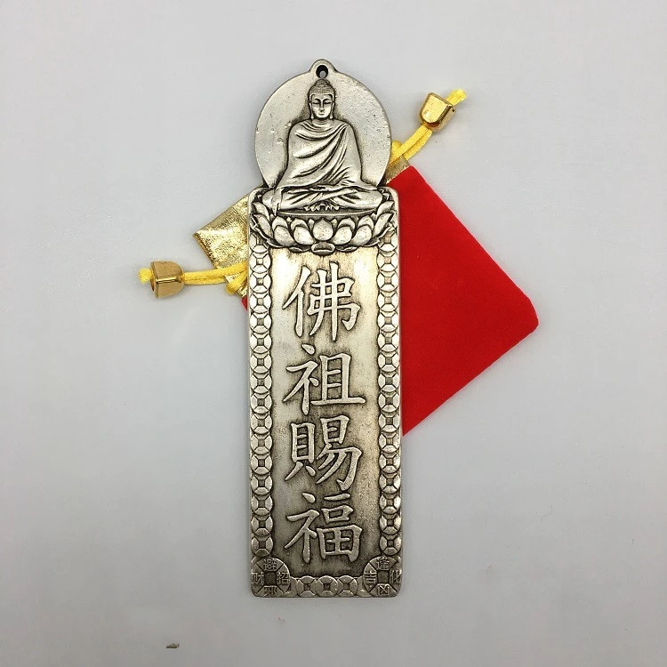 

Collectable Chinese Brass Carved Buddha Sakyamuni Lotus Flower Auspicious Amulet Statue Exquisite Small Statue