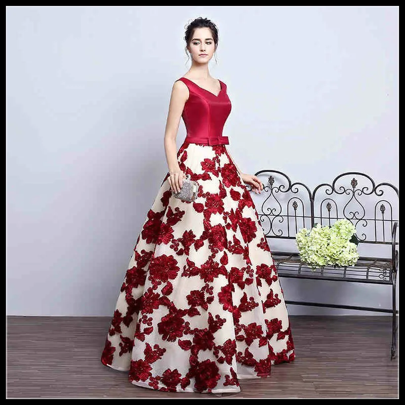 

Backlakegirls 2018 Elegant Satin V Neck Lace Appliques A Line Long Evening Dresses Party Bow Sash Lace Up Back Prom Gowns