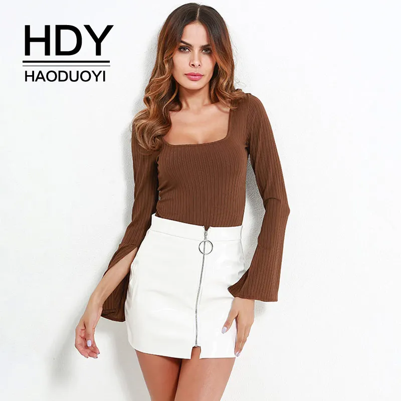 HDY Haoduoyi Для женщин футболка с прорезями 2018 Демисезонный Повседневное Новинка; для женщин модные тонкие одежда с длинным рукавом Топы