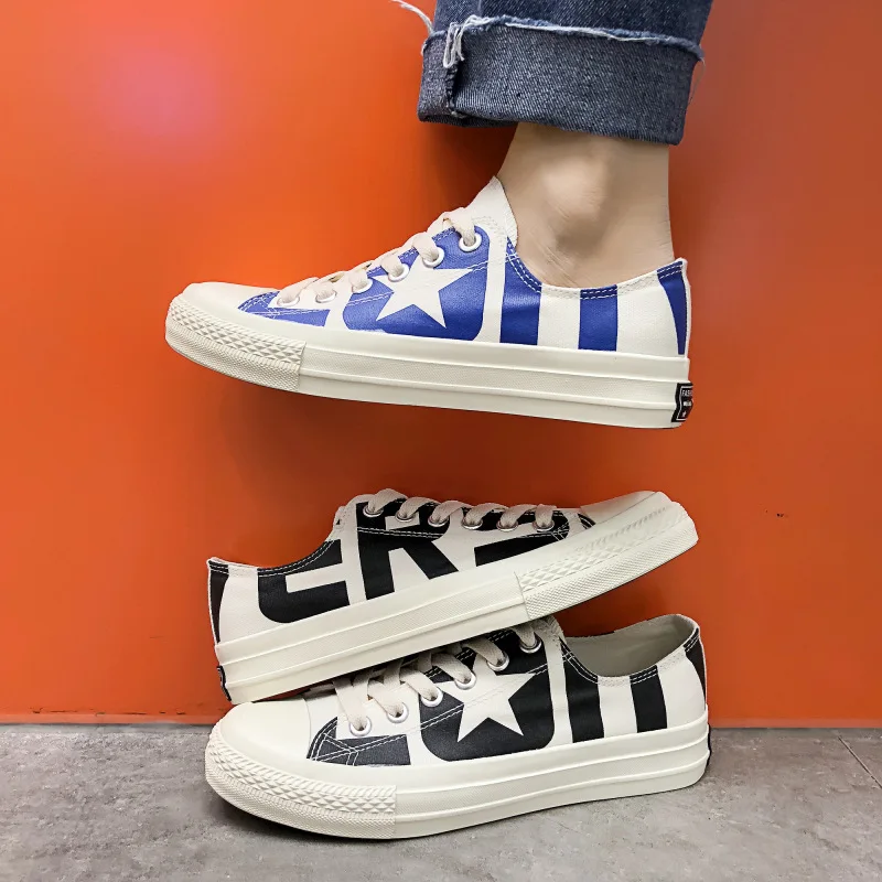 

Men's Stylish Canvas Shoes Star Painted Flats Outdoor Sport Sneakers BLACK/BLUE