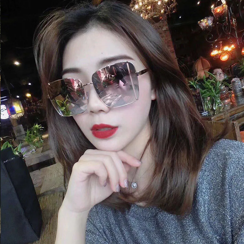 

Oversized Metal square frame Sunglasses Women Luxury Gradient Coating Sun Glasses Big Frame Vintage Eyewear UV400 Lady Glasses