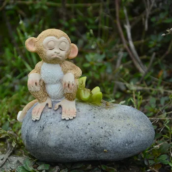 

Creative Monkey Resin Decorations Living Room Animal Birthday Gift for Boyfriends Figurines Miniatures Succulent Ornaments Gifts