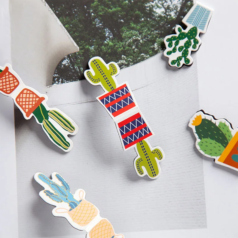 2pcs/lot Cute Cactus Magnetic Bookmark Green Plants Book Mark For Book Clip Girls Gifts Office School Kawaii Stationery Supplies