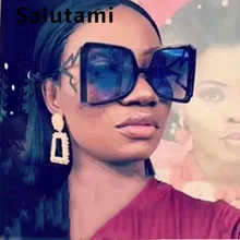 Негабаритных полых ног солнцезащитные очки для женщин винтажные Изогнутые ноги Шикарные солнцезащитные очки Женская квадратная Большая рама очки мужские черные сексуальные