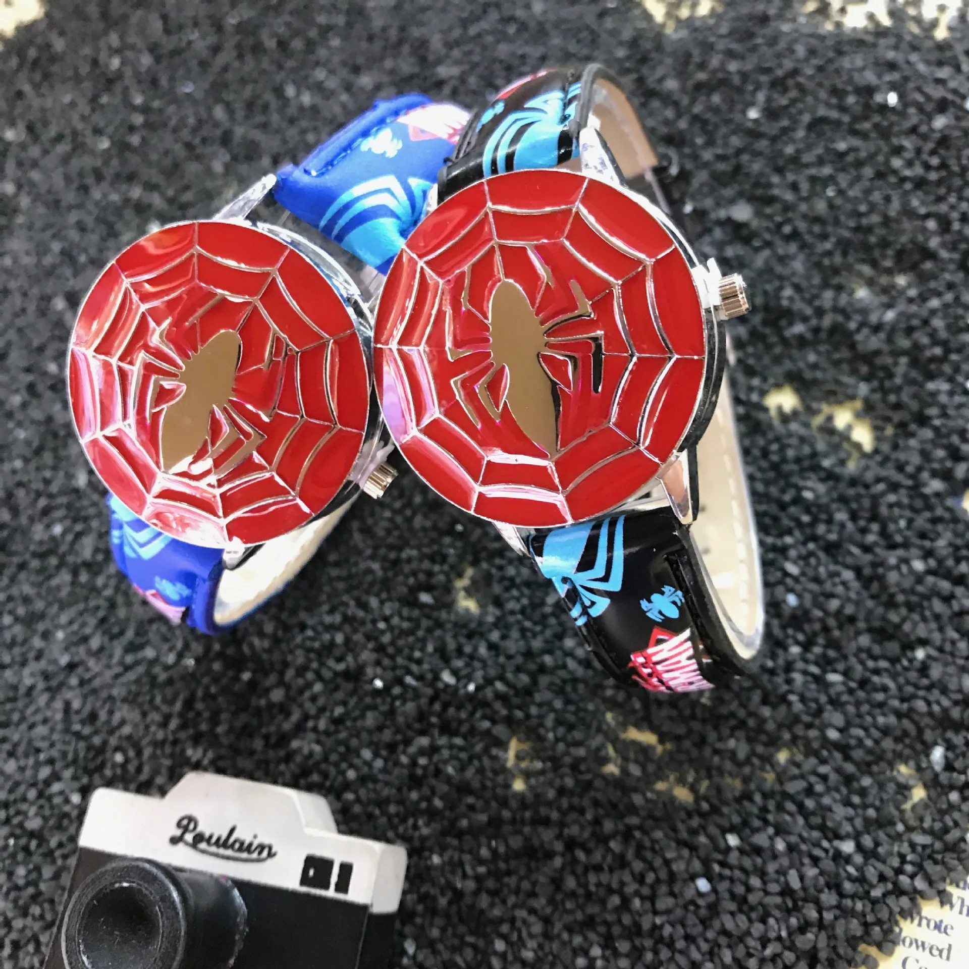 Spiderman Watches Boys Avenger Alliance Animation Cartoon Captain America Children Watch Leather Students Iron man Clock 2