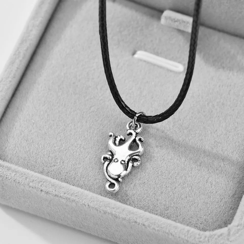 

New Women Pendant Necklace Cute Octopus Design Lovely Animal Serious Jewelry Female Fashion Necklace Rope Chain Necklace