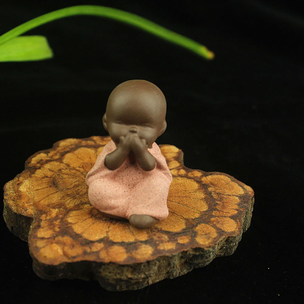 

Cute Buddha Statue Monk Figurine Mandala Tea Pet Ceramic Crafts/Ornaments Gift