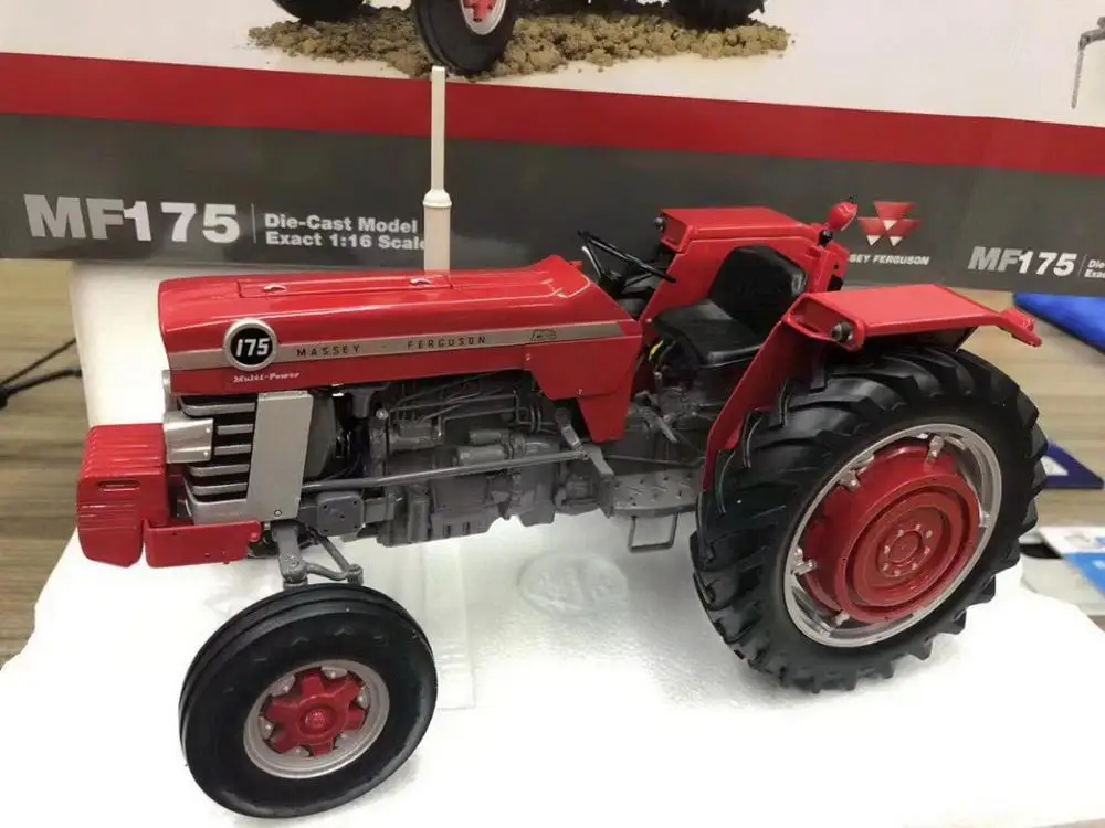 

Massey Ferguson 175 Tractor 1/16 DieCast Model Universal Hobbies UH2906