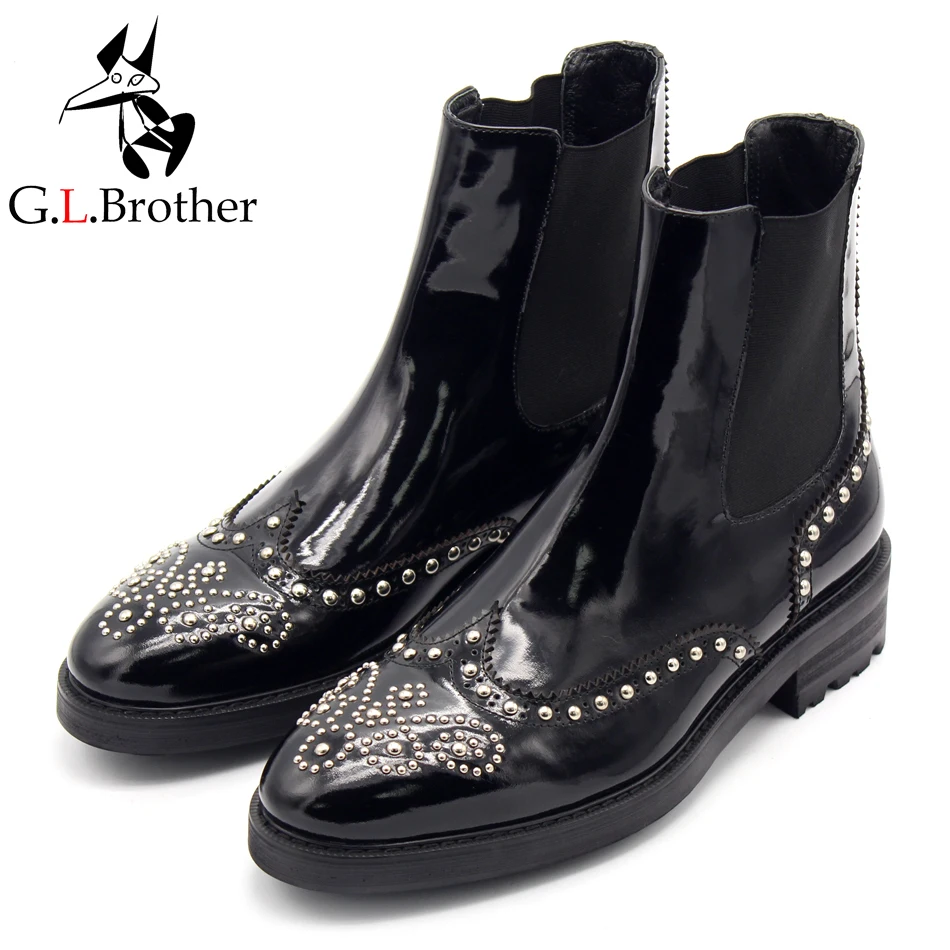 

Handmade Carved Cowhide Leather Short Booties For Men Black Pointed Rivets Upper Slip On Ankle Boots British Style Boots