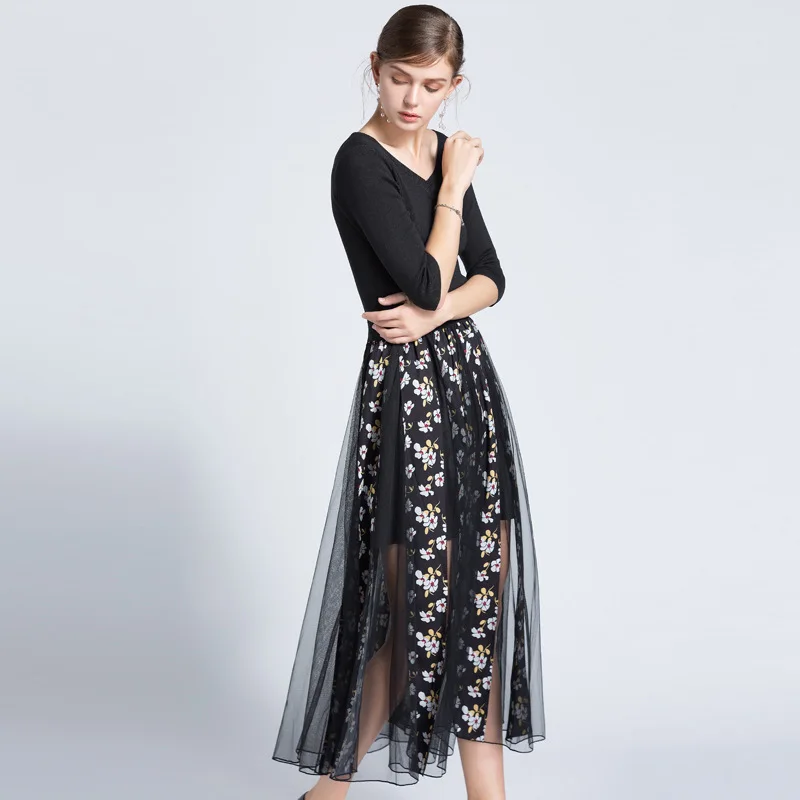 

2019 New Spring and Summer Yarn Mesh Women's Skirt, Fashion Street Cool Casual Printed Skirt .