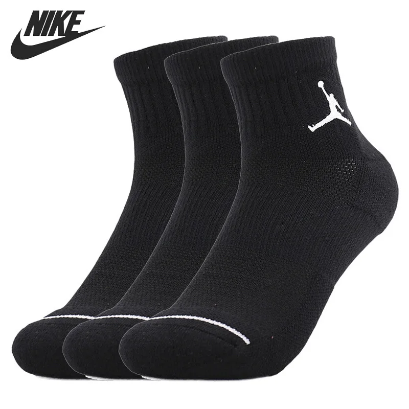 

Nike Original New Arrival Jumpman Qtr 3ppk Unisex Sports Socks( 3 Pairs )