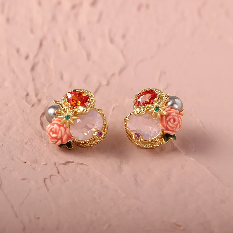 

free shipping Romantic rose earrings stone ear hook middle rose bracelet rose necklace suits