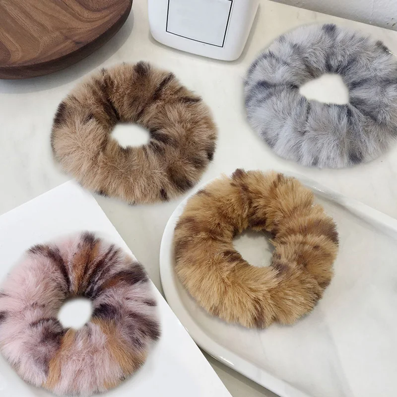

Fashion Cute Hair Rope Ring Korean Imitation Fur Leopard Plush Head Rubber Band Hair Accessories Winter Woman Girl Scrunchie