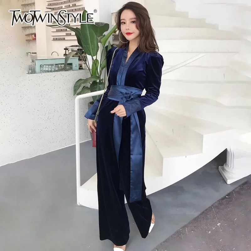 TWOTWINSTYLE элегантный женский комбинезон с v образным вырезом и длинным рукавом