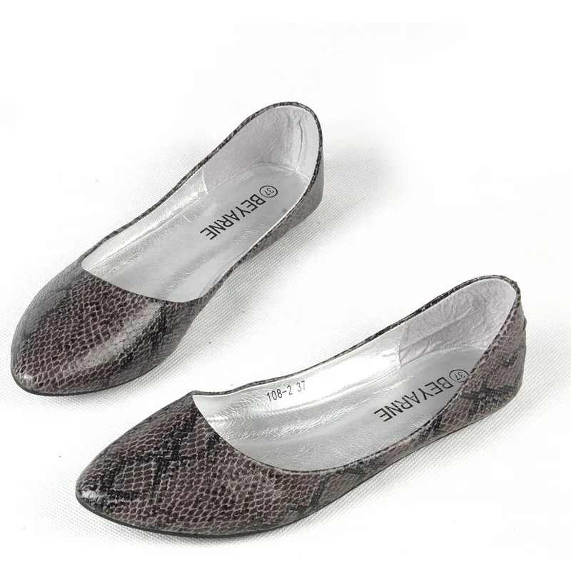 BEYARNE/Классические уличные модные женские универсальные удобные тонкие туфли с закрытым острым носком, женская обувь на плоской подошве