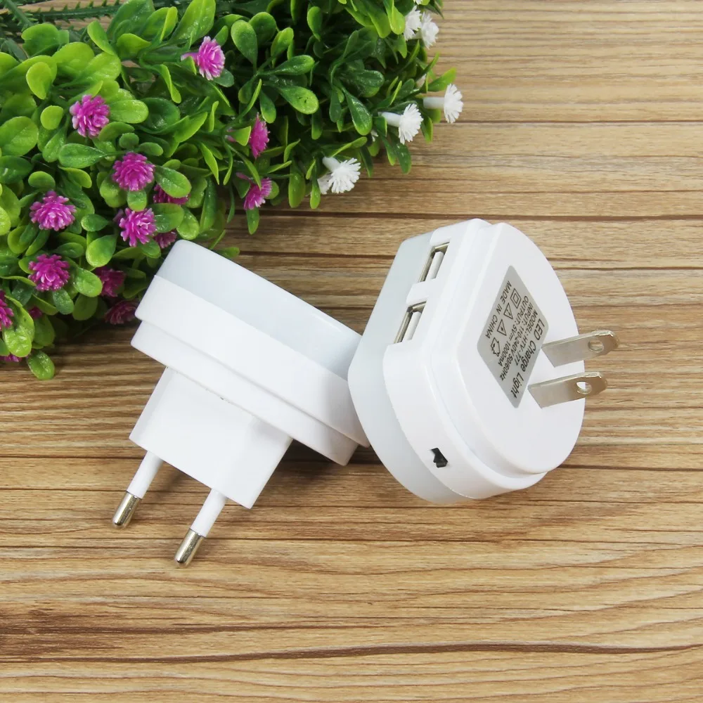 

SOONHUA 2-in-1 Night Lamp USB 2.1 Smart Fast Charger Wall Charger Power Adapter With LED Night Light EU/US Plug