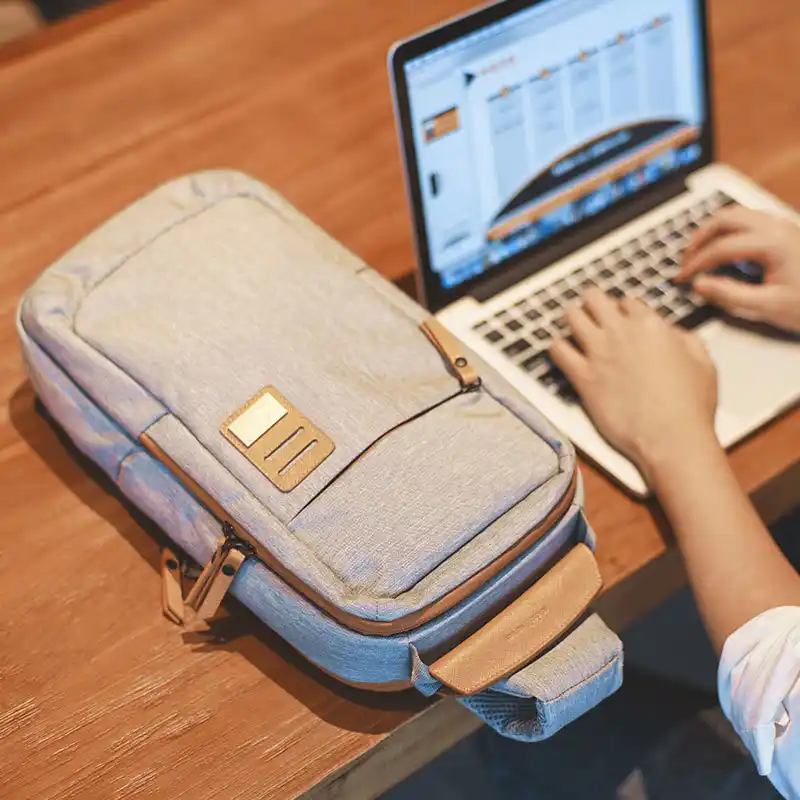 dpark sling bag