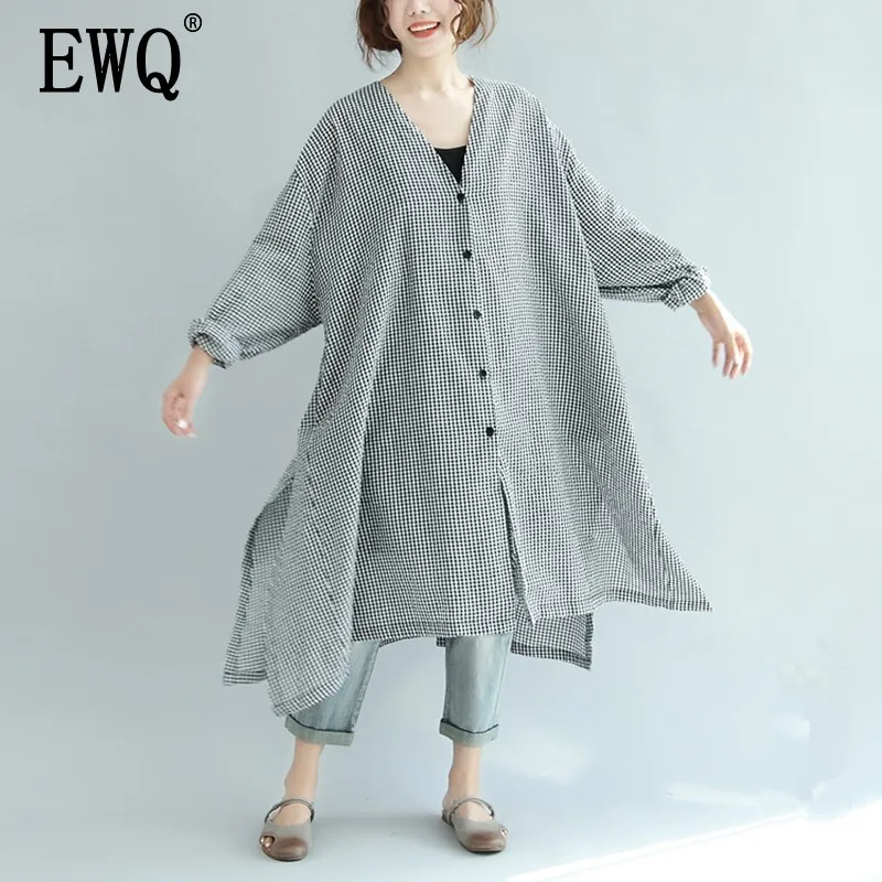 

[EWQ] 2019 Spring New Women V-neck Batwing Sleeve Button Irregular Loose Hem Plaid Sashes Dress Female Big Size Dresses OE393