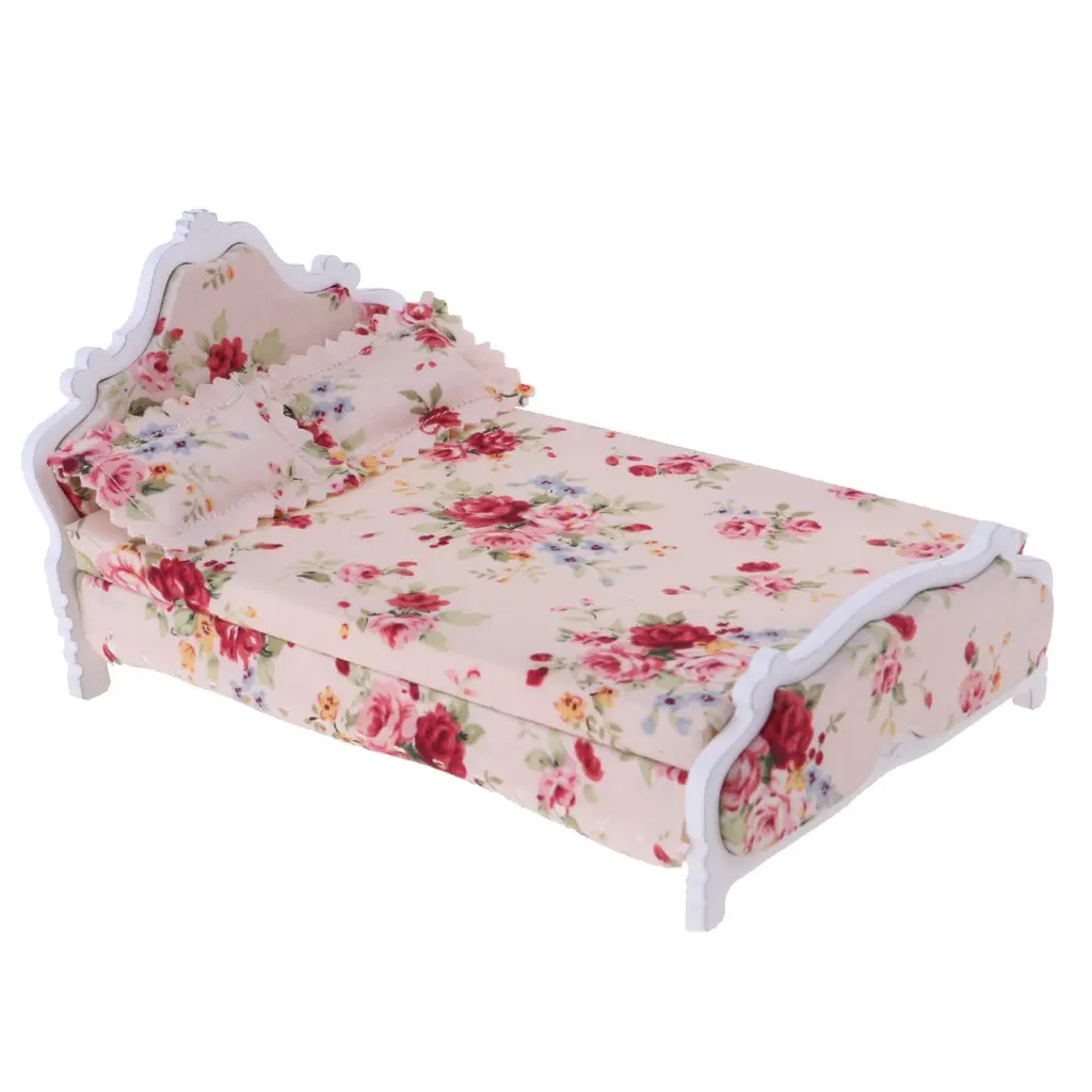  1:12 Scale Dollhouse Bedroom Furniture Wooden Floral Double Bed with 2 Pillow Model Miniature Doll 
