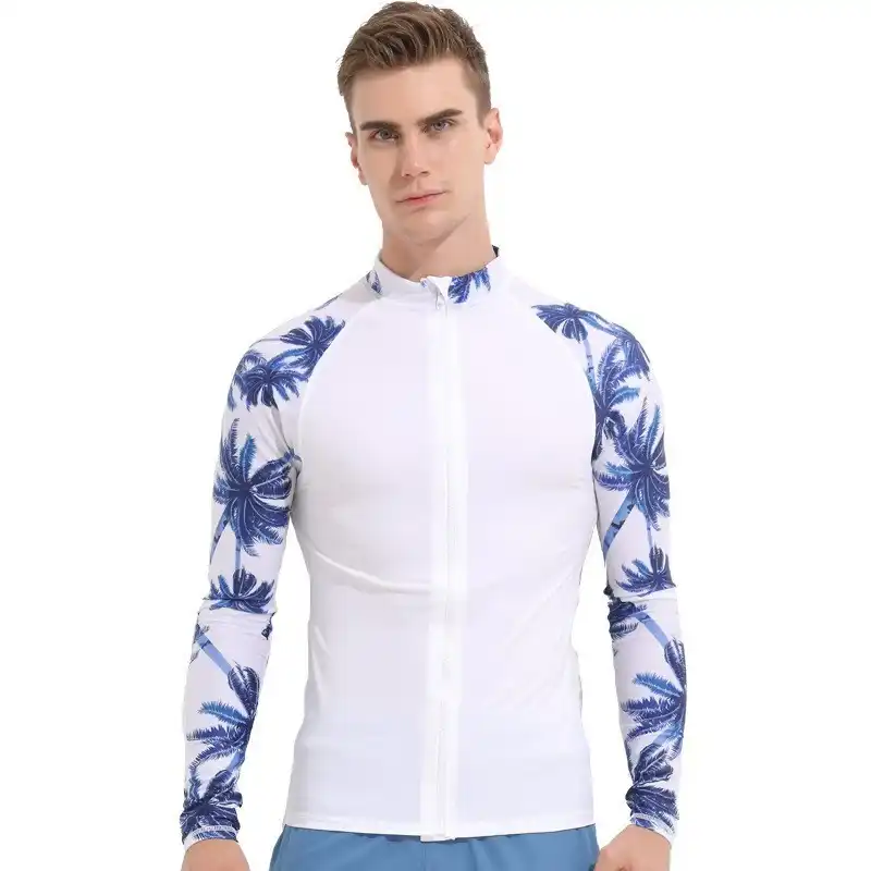 traje de baño con camisa hombre