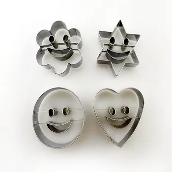 

4 Pcs/set Cookie Biscuit Fondant Sugar Biscuit Cutters Craft Mold Smiley Face In Heart / Star / Round / Plum Blossom Mould