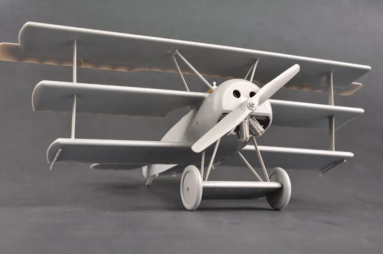 Самолет Trumpeter 62403 1/24 Fokker Dr.I бомбардировщик с пластиковой моделью самолета|Наборы
