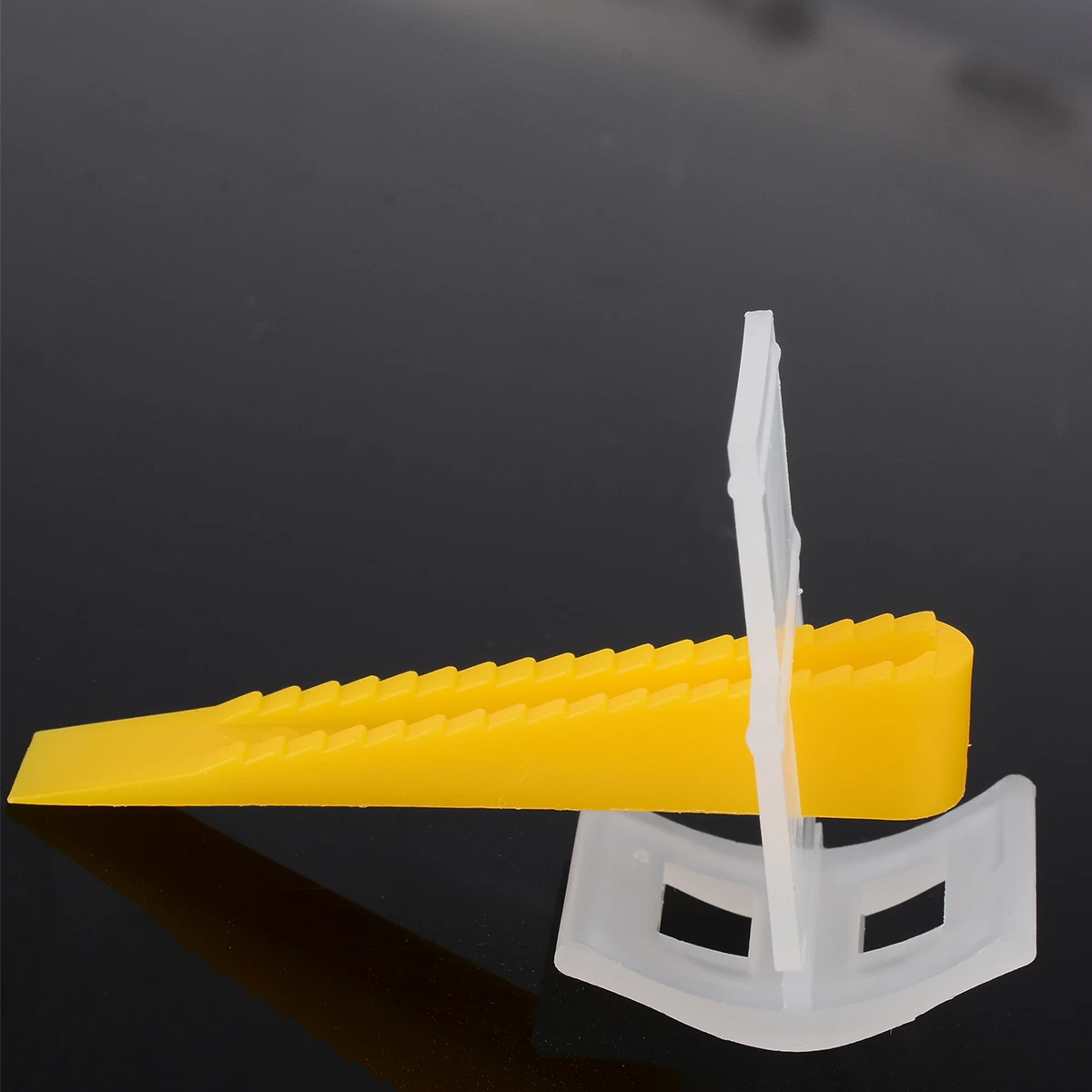 

Tile Leveling System 500 Clips +200 Wedges Tile Leveler Spacers Tool For Construction Tool Parts Set