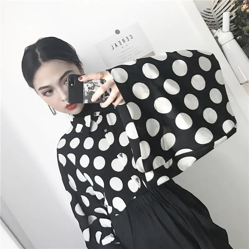 New Womens blouses korean fashion chic personality Vintage Polka Dot Turn-down Collar Loose Flare Sleeve autumn aesthetic shirt