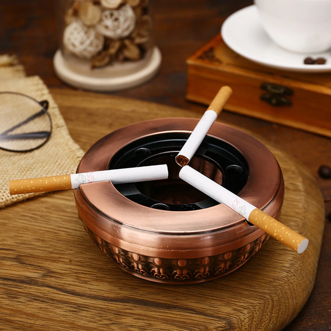 1pcs Portable Ashtray Cigarette Cigar Ash Tray Container Smoke Ash