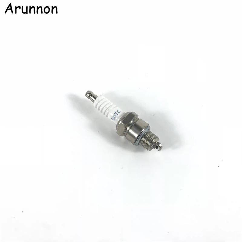 

Arunnon Motorcycle spark plug 2 stroke special purpose 14mm FOR HONDA DIO ZX AF18 AF24 AF27 AF28 AF34 AF35 AF38 E6TC