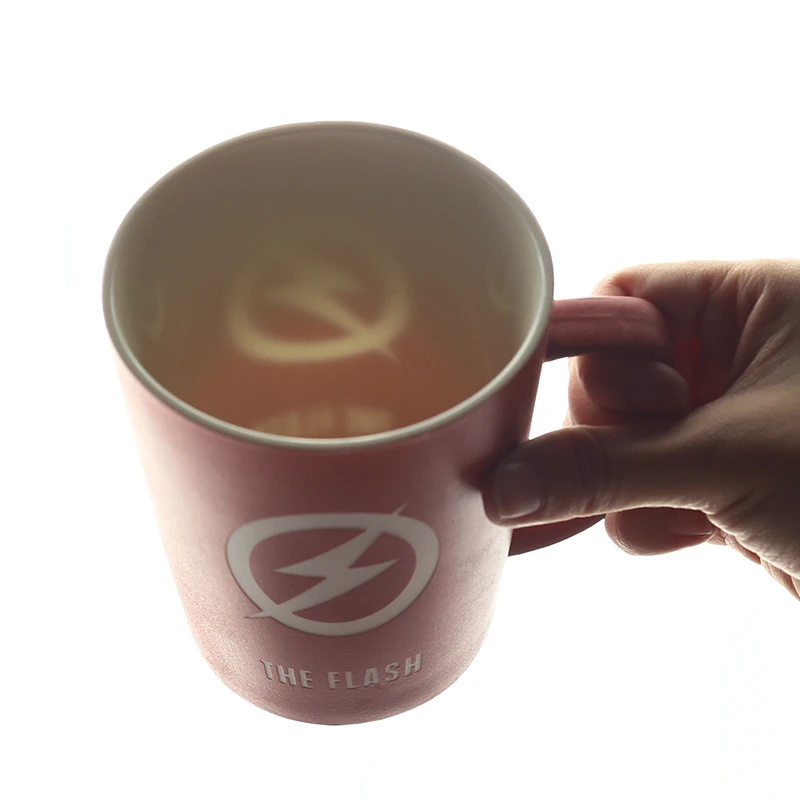 Мстители супер герой фильм Лазерная Гравировка Логотип Керамическая кофейная кружка супер герой офис молоко чай чашка с крышкой и ложкой
