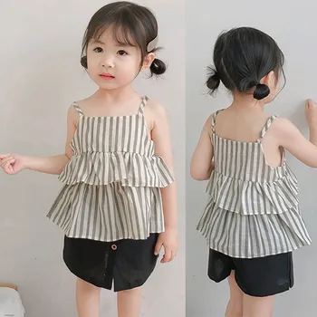 

2019 Ruffles Shirts And Shorts Clothing Suits New Fashion Striped Summer Toddler Clothes Set Baby Girls Shorts And Tops