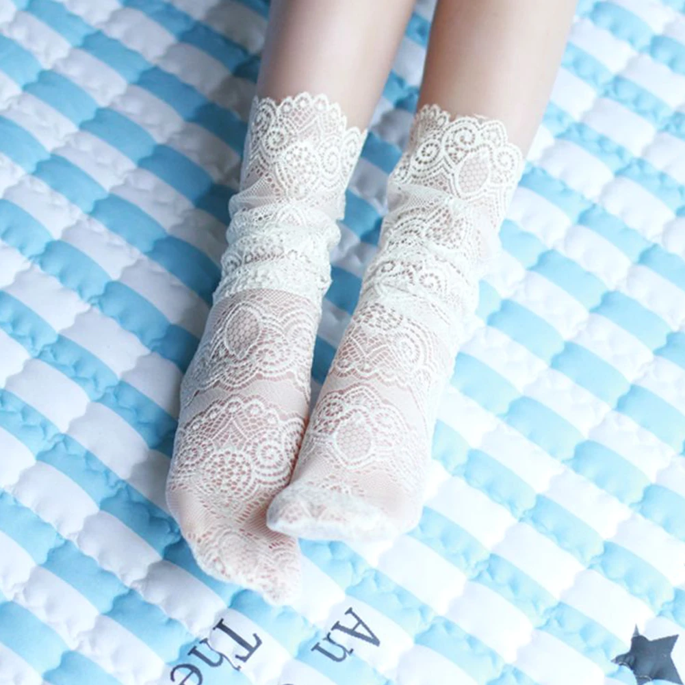 

Women Elastic Retro Floral Sexy Lace Socks Mesh Middle Tube Fashion Socks Black White